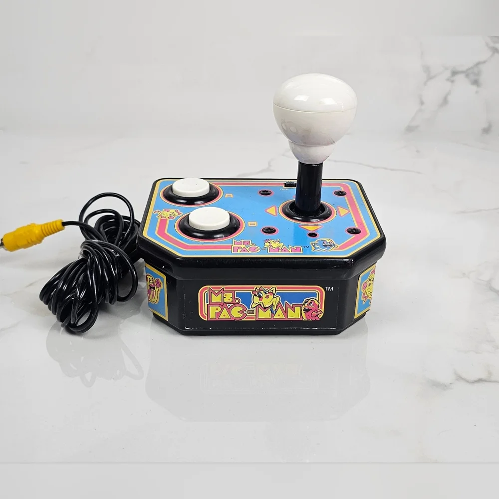 1993 Bandai Namco Ms. Pac-Man TV Plug & Play Video Classic Arcade Game System